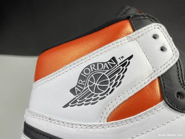 Electro High Jordan Orange Air 1 555088-180 Retro 0630
